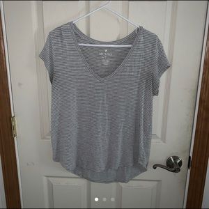 american eagle tee